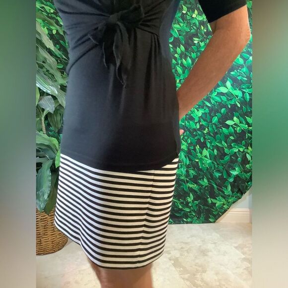 🖤 LOFT Black & White Striped Mini Pencil Skirt – Size Small - Picture 11 of 12